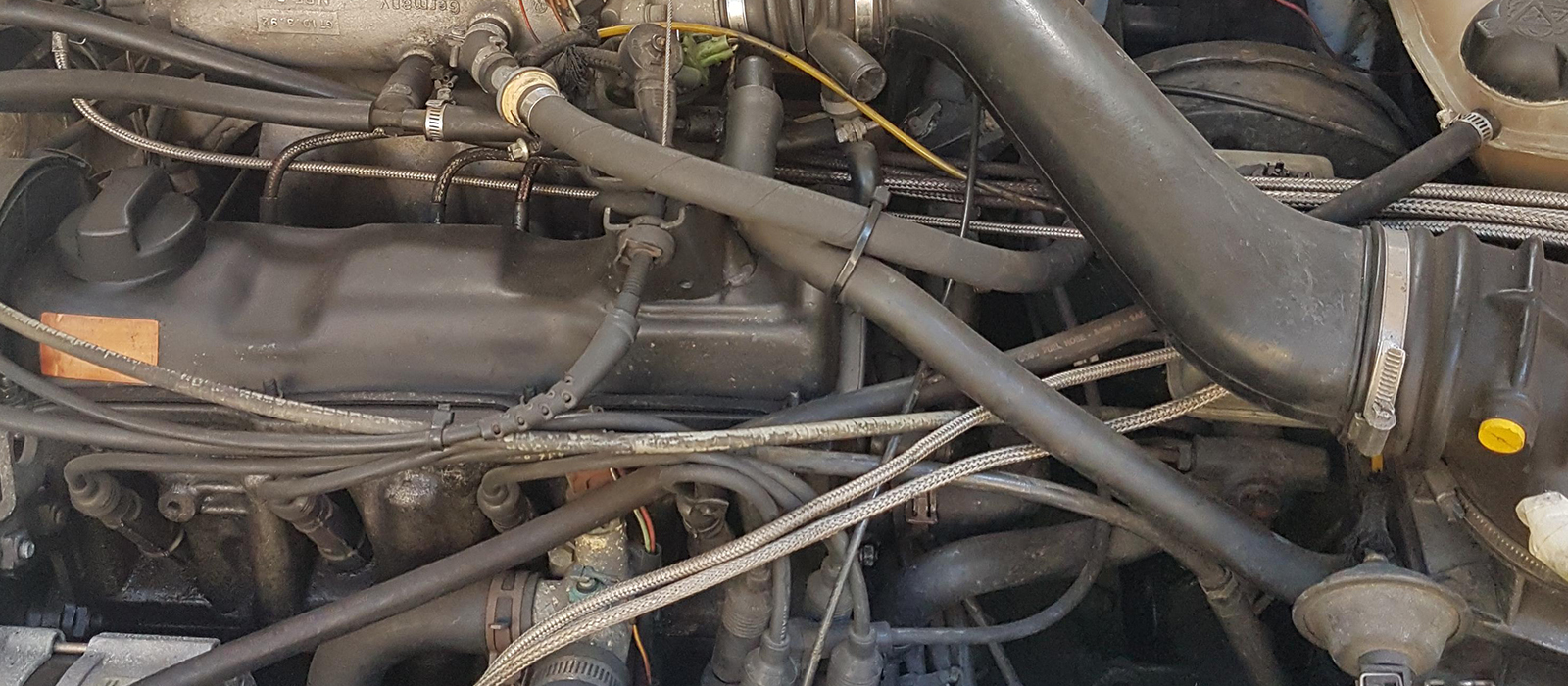 Replace rocker cover gasket
