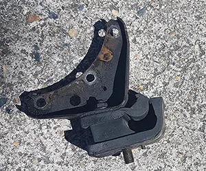 Replacing rear transmission mount on a Mk1 Golf